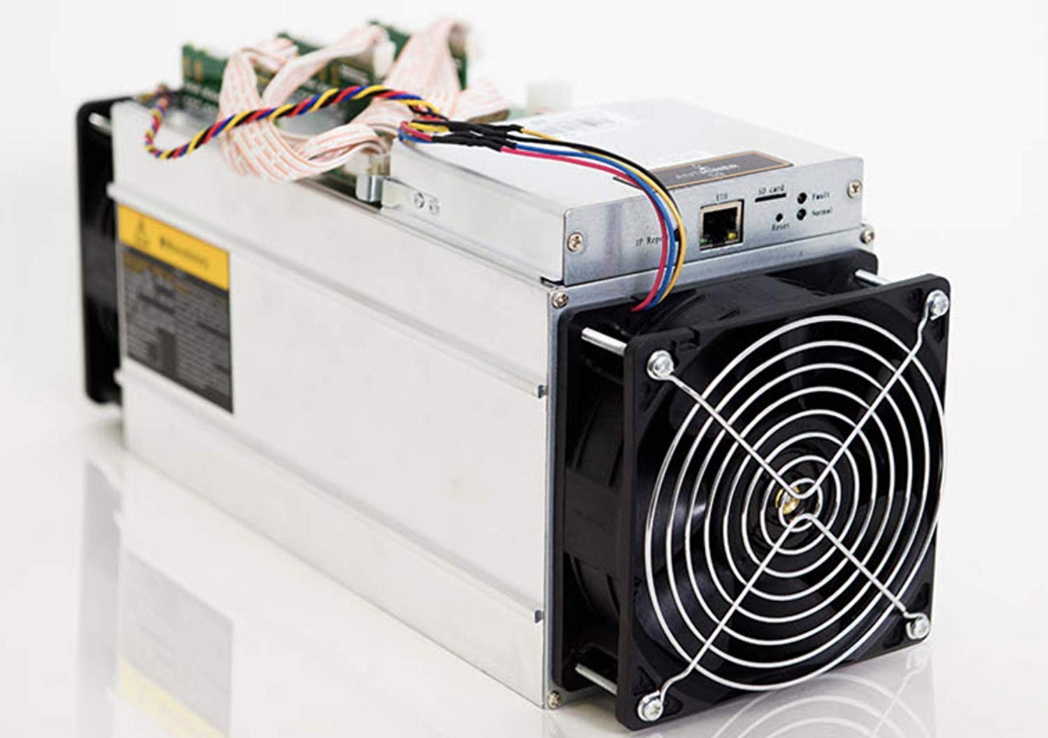 Bitmain Antminer S9 (14Th) 1 Bitmain Antminer S9 (14Th)